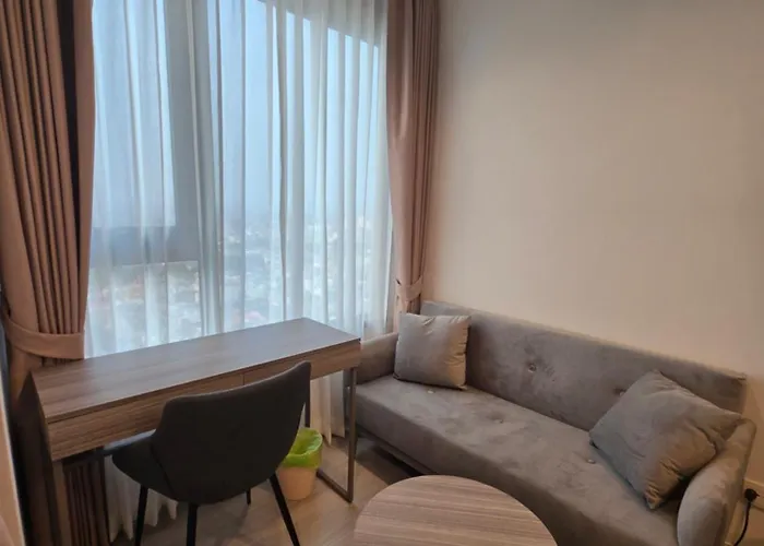 Life Sathorn Sierra Bangkok