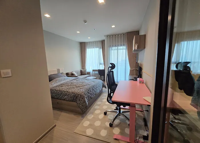 Life Sathorn Sierra